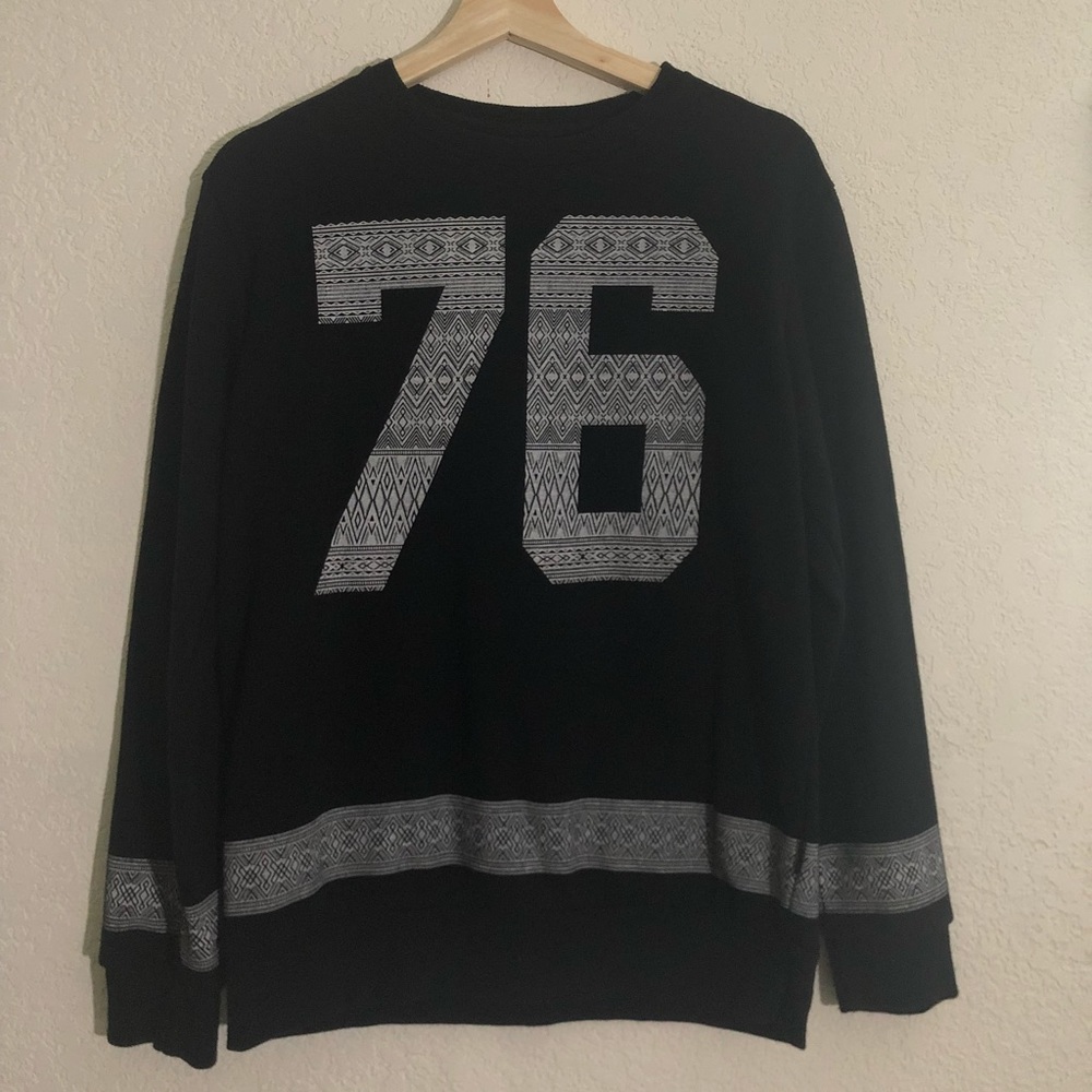 Crewneck with 76 Print